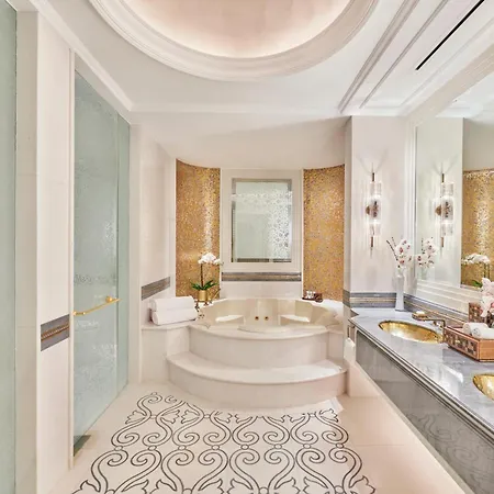 Emirates Palace Mandarin Oriental, Abu Dhabi Exterior photo