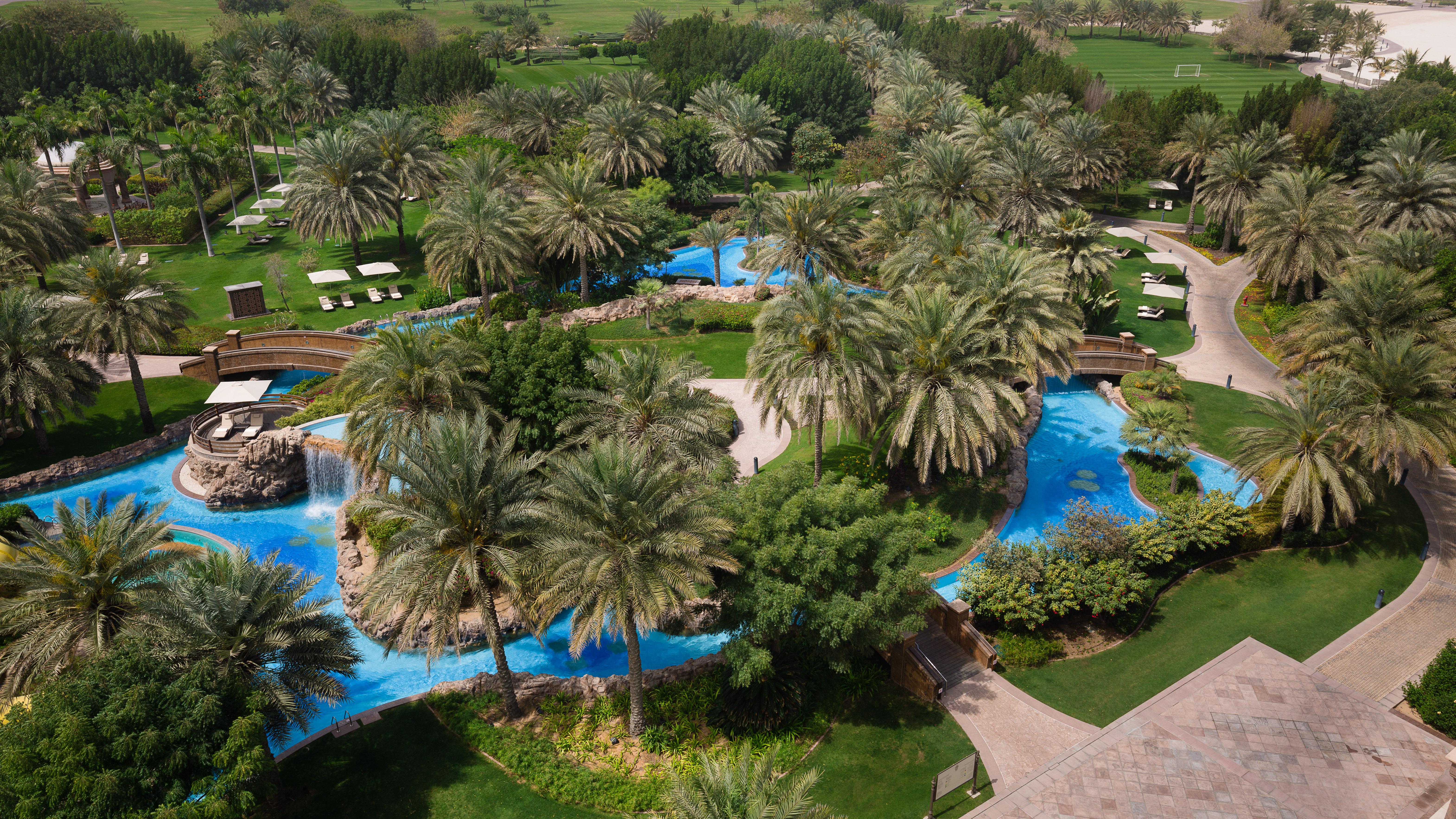 Курортный комплекс Emirates Palace Mandarin Oriental,