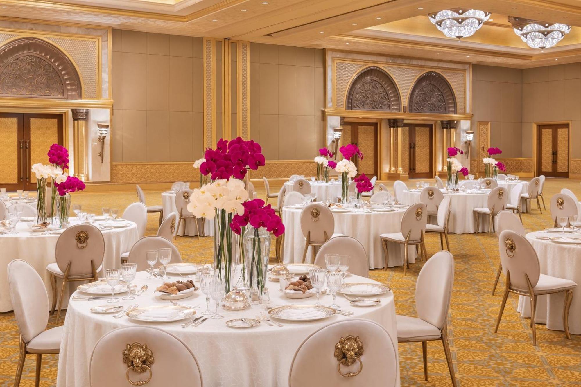Emirates Palace Mandarin Oriental, 5* Абу-Даби