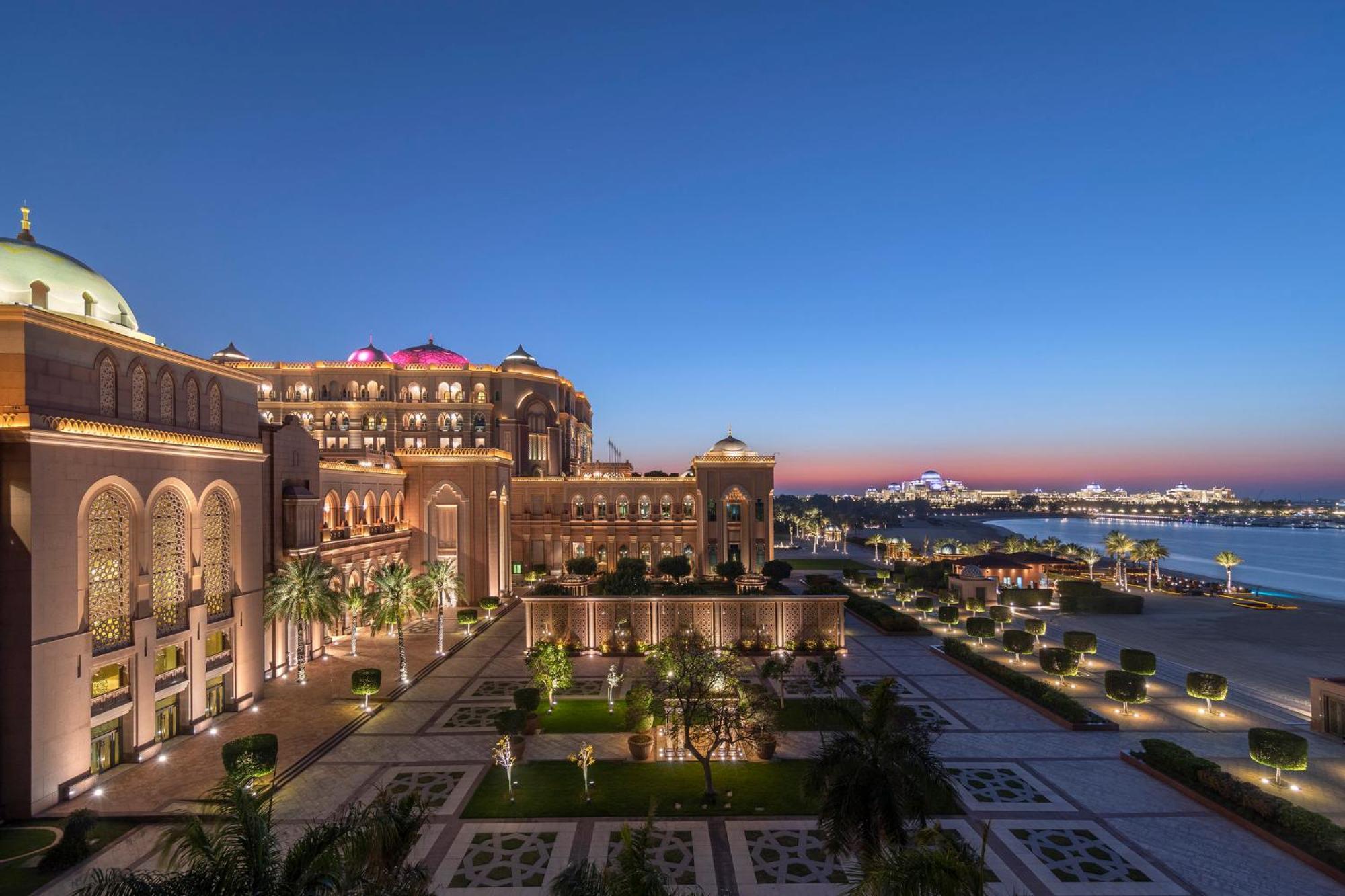Emirates Palace Mandarin Oriental, Абу-Даби